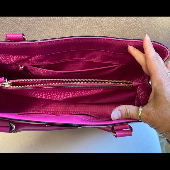 Kate Spade Purse - Picture 4 of 6